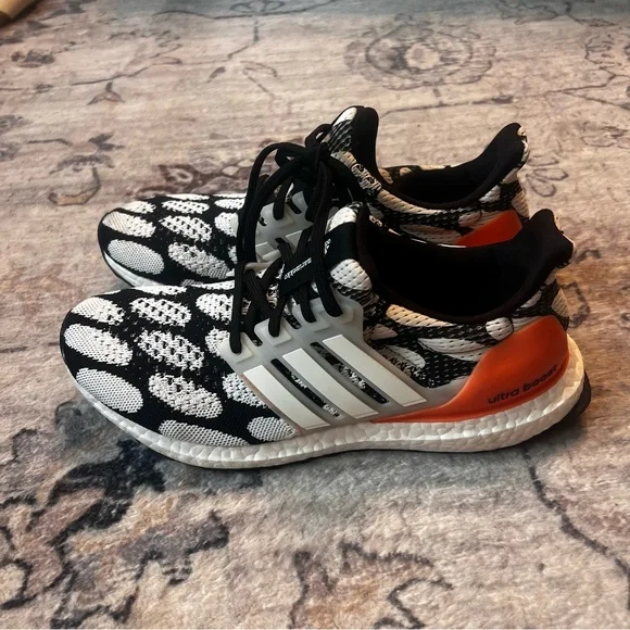 Adidas Men's Ultraboost 1.0 Sz 9 Marimekko Black Cloud White Semi Coral GZ2565 - Picture 4 of 7